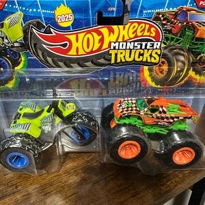 Hot Wheels Monster Trucks - Vibrant Green and Orange Set